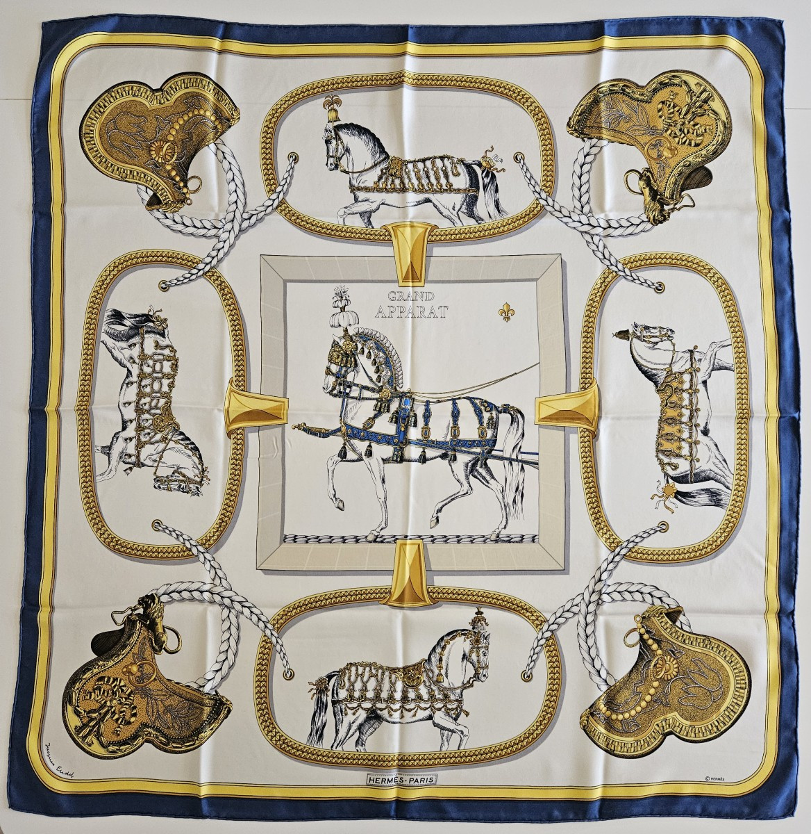 Hermès - Foulard en soie carré 90 - GRAND APPARAT - Jacques EUDEL