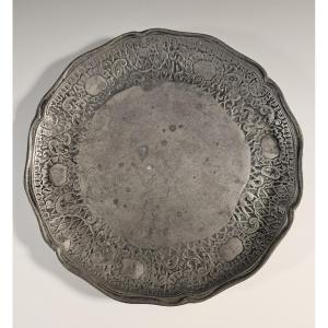 Assiette en étain - XVIIIe - Poinçon à la rose couronnée