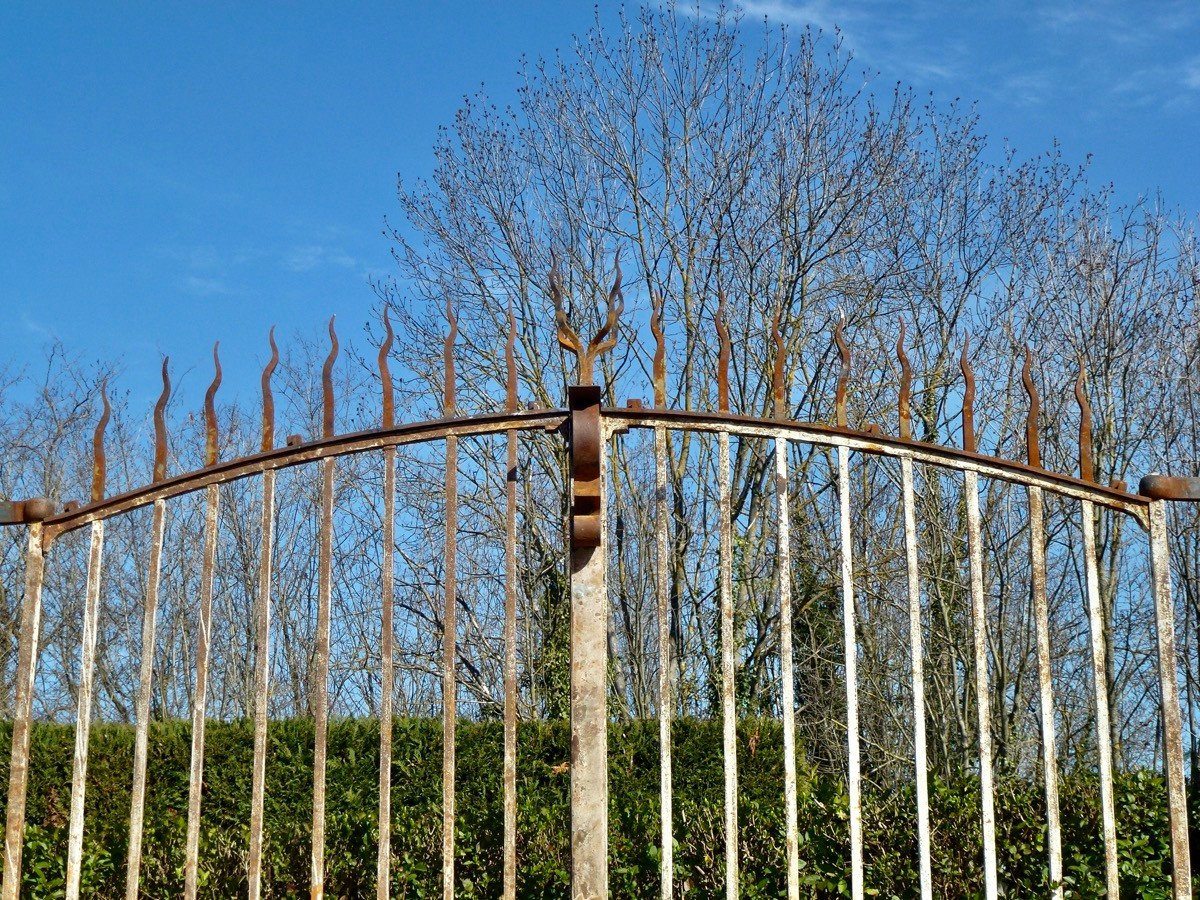 grille de parc forgée au XVIIème siècle, d'époque Louis XIV, en parfait état-photo-2