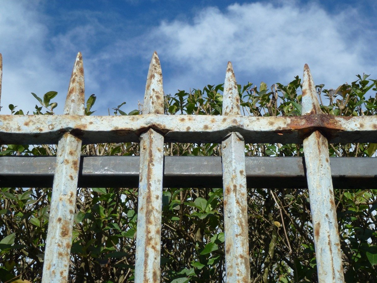 Pair Of Defensive Gates, In Perfect Condition, Forged In The 17th Century-photo-3