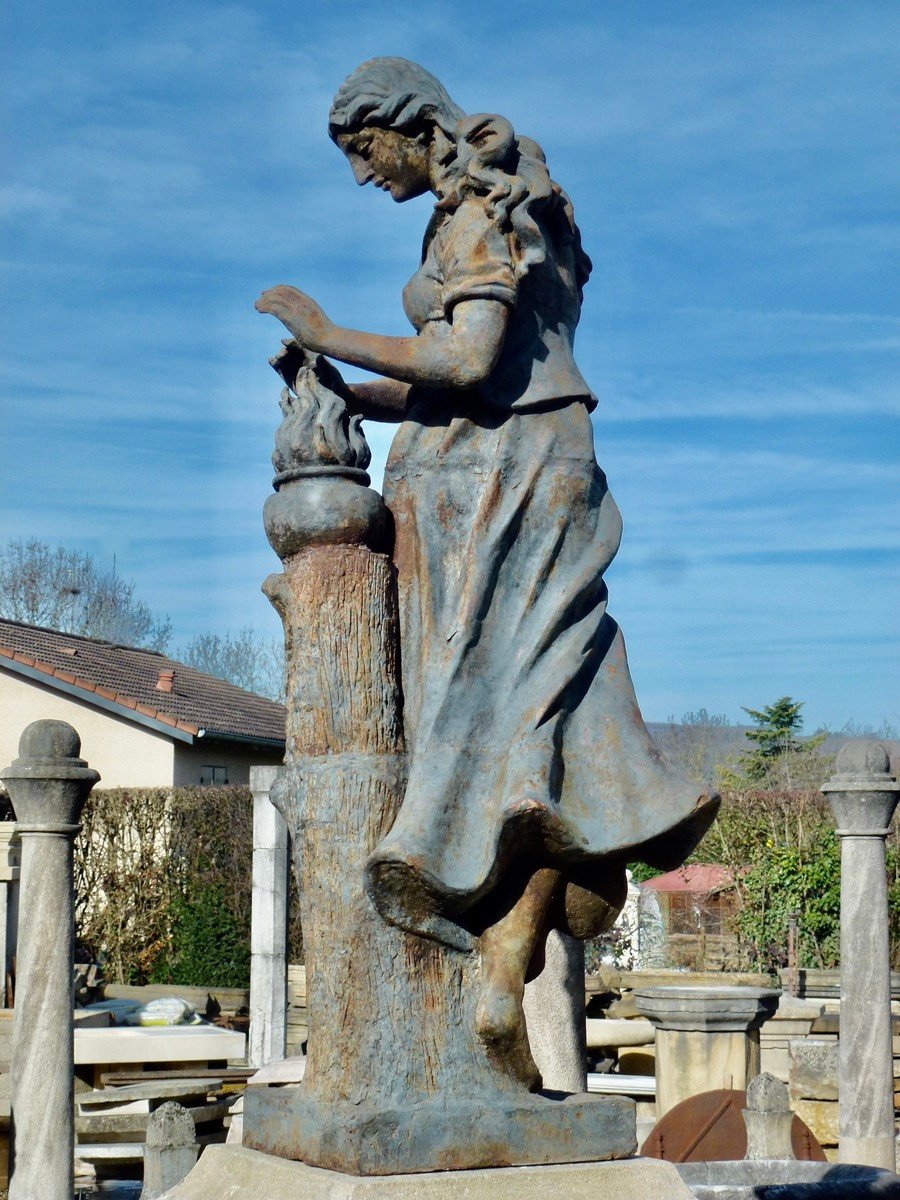 Statue en fonte de fer de taille réelle, sculpture allégorique "les frimas de l'hiver"-photo-4