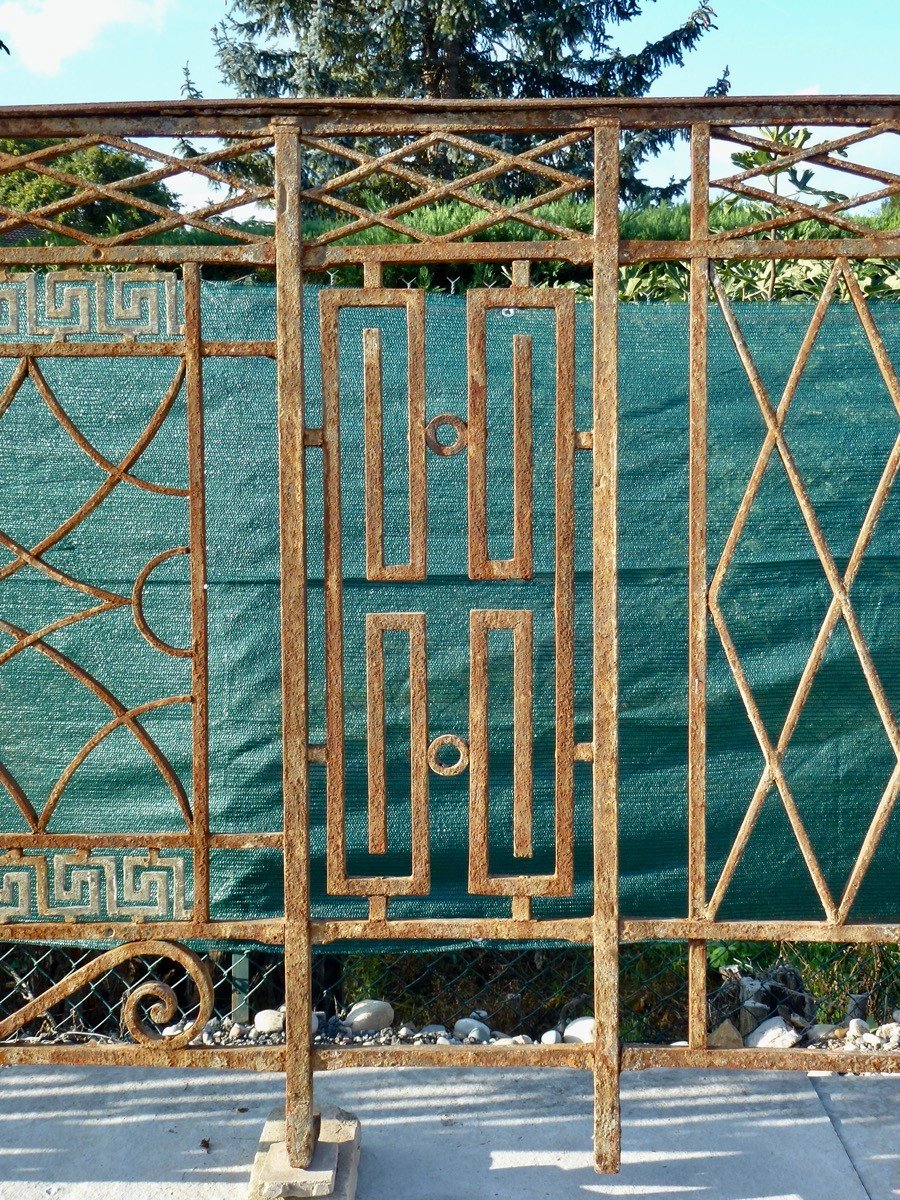 Important garde-corps de balcon Néo-classique XVIIIème S. (10 mètres linéaires)-photo-6