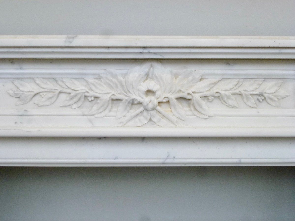 Cheminée en marbre blanc de Carrare de style Louis XVI-photo-4
