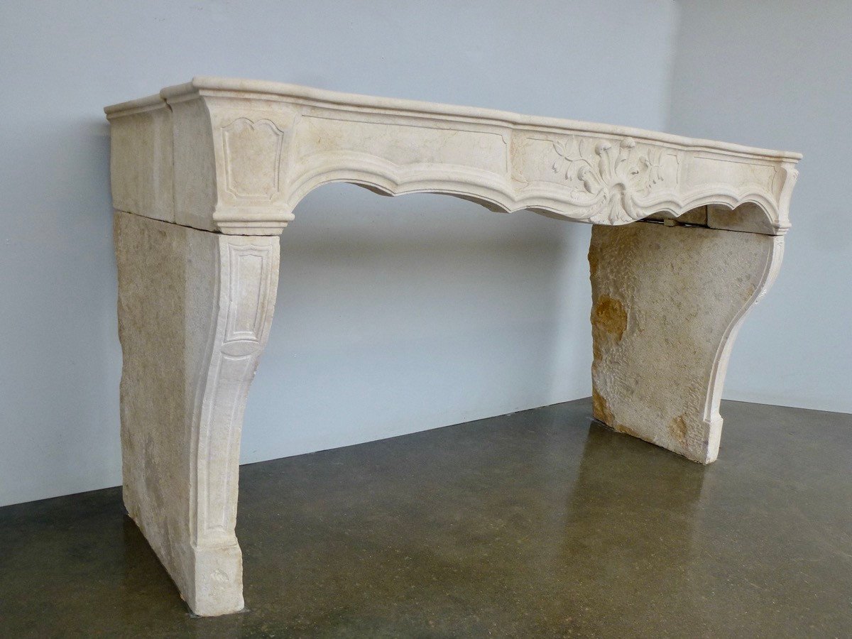 Very Important Louis XV Period Stone Fireplace-photo-2