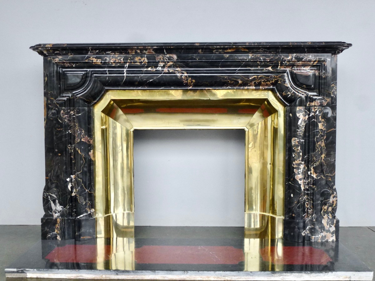 Important 19th Century Portor Marble Fireplace In Perfect Condition