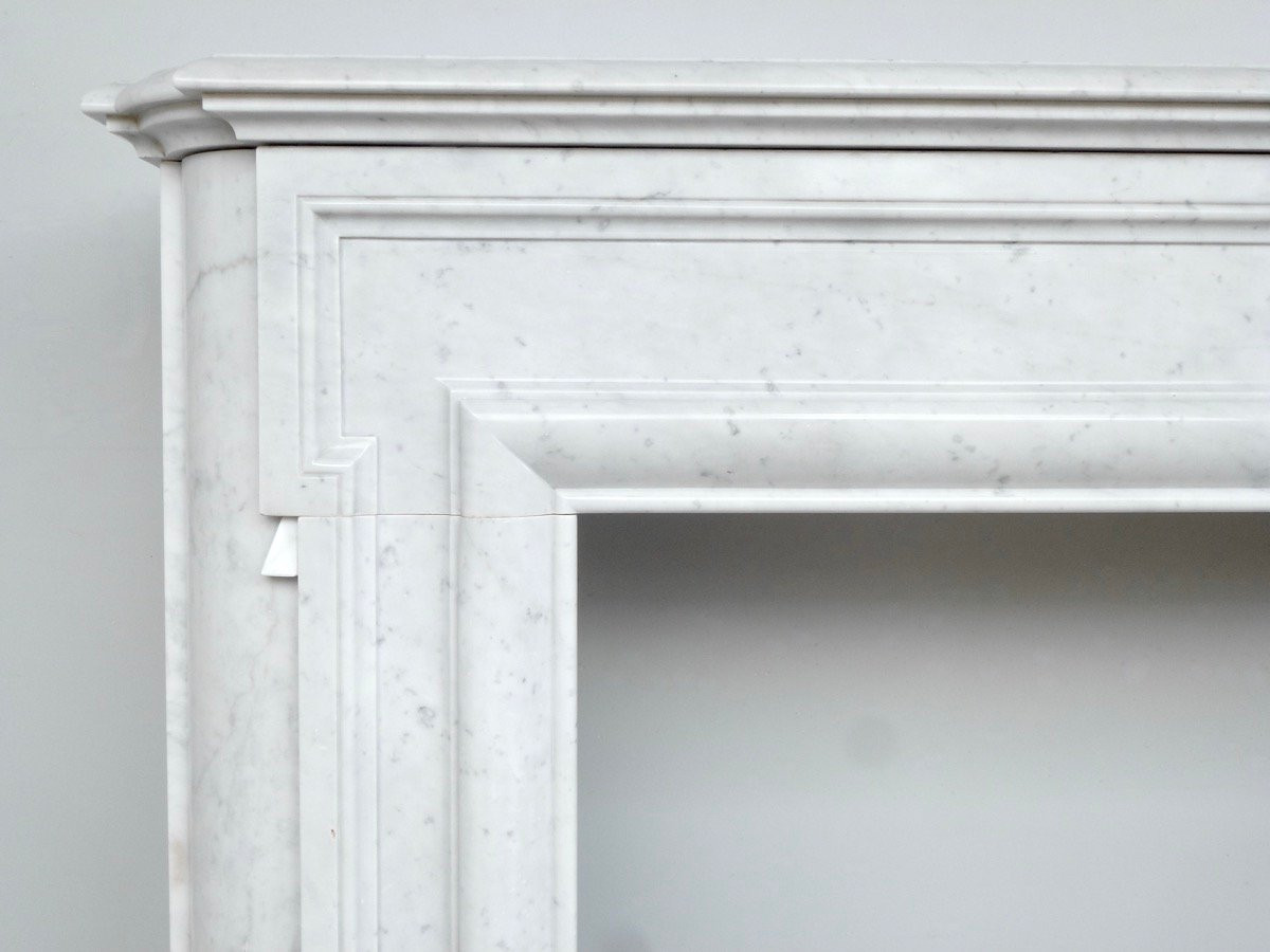 Calacatta Half-moon Marble Fireplace-photo-4