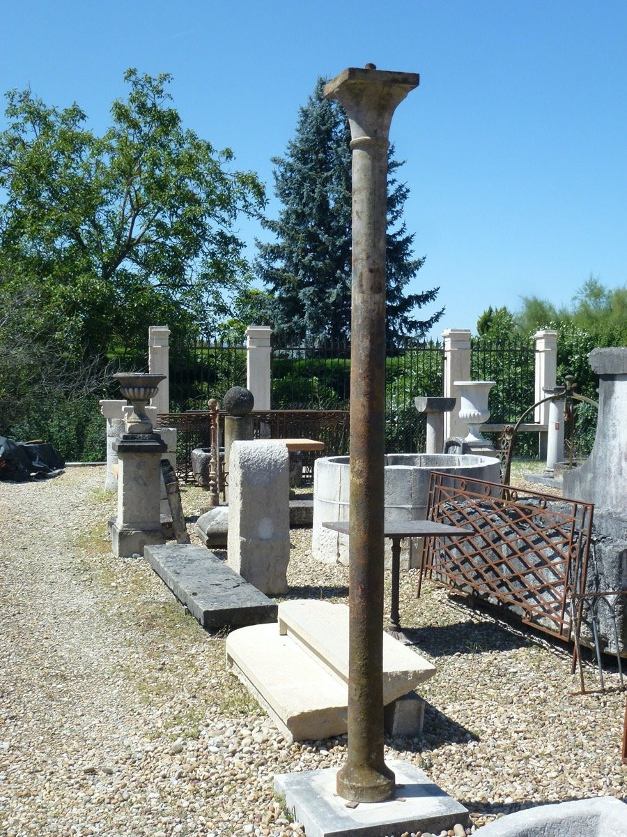 Poteaux en fonte de type industriel -photo-2