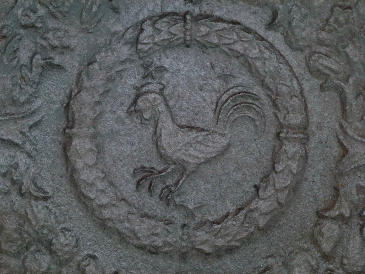 Plaque de cheminée au coq attribué à Henri IV, aux armes de Lorraine, de France et de Navarre -photo-3
