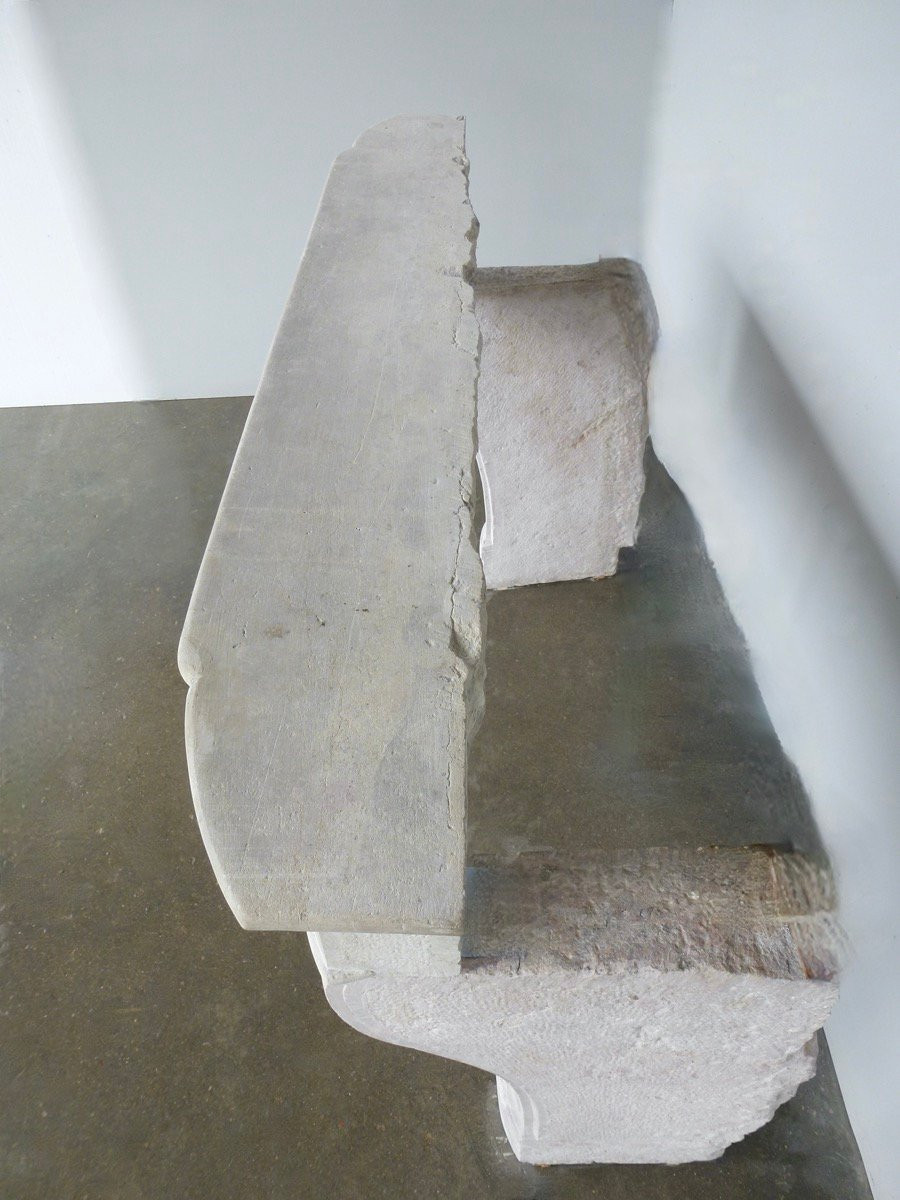 Cheminée en pierre de Bourgogne d'époque Louis XIV-photo-3