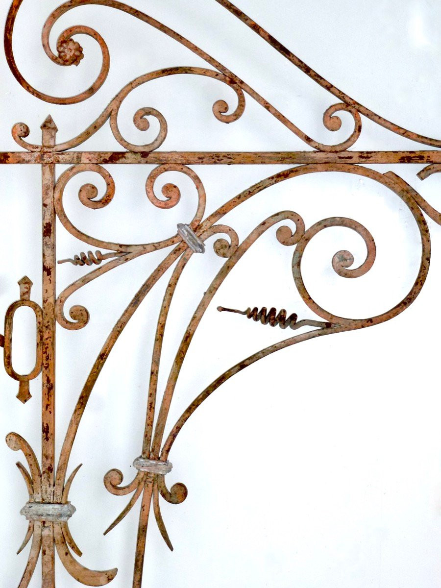 Pair Of Wrought Iron Marquise Brackets Or Cantilevers-photo-4