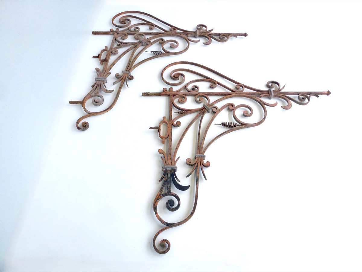 Pair Of Wrought Iron Marquise Brackets Or Cantilevers
