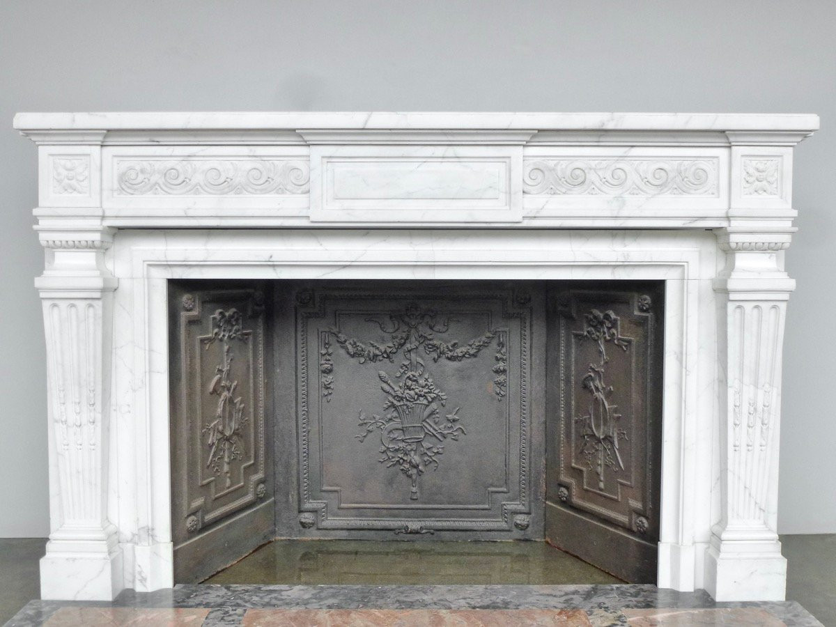 Important Louis XVI Style Fireplace In White Calacatta Marble-photo-2