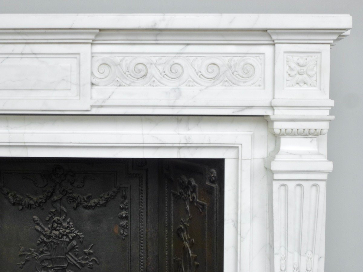 Important Louis XVI Style Fireplace In White Calacatta Marble-photo-2