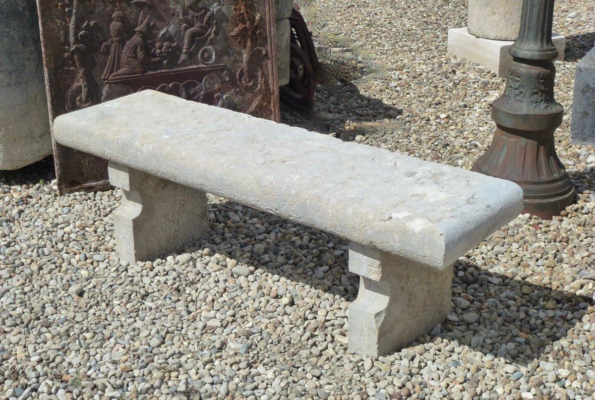 Banc en pierre de Saint Cyr au Mont d'Or XVIIIème siècle-photo-3