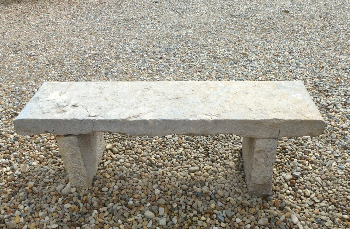 Banc en pierre de Saint Cyr au Mont d'Or XVIIIème siècle-photo-4