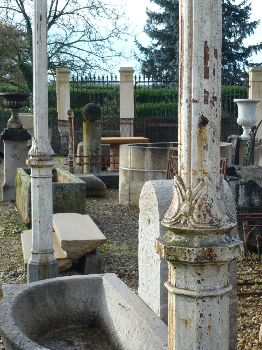 Pair Of Cast Iron Posts Or Columns, 19th Century.-photo-2