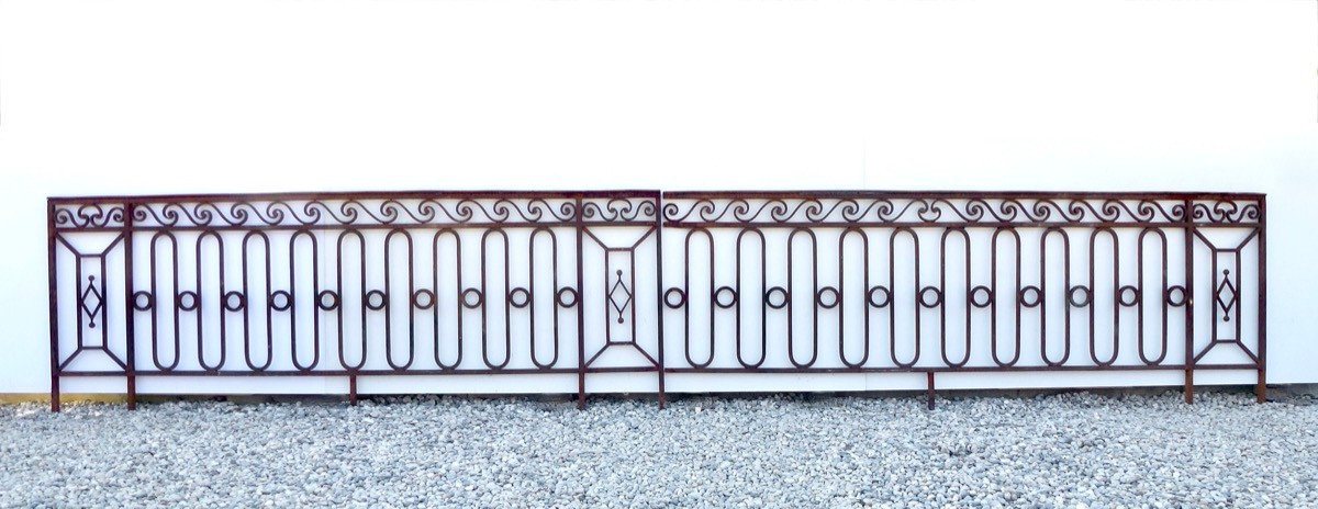 Garde-corps de terrasse en fer forgé d'époque Louis XVI