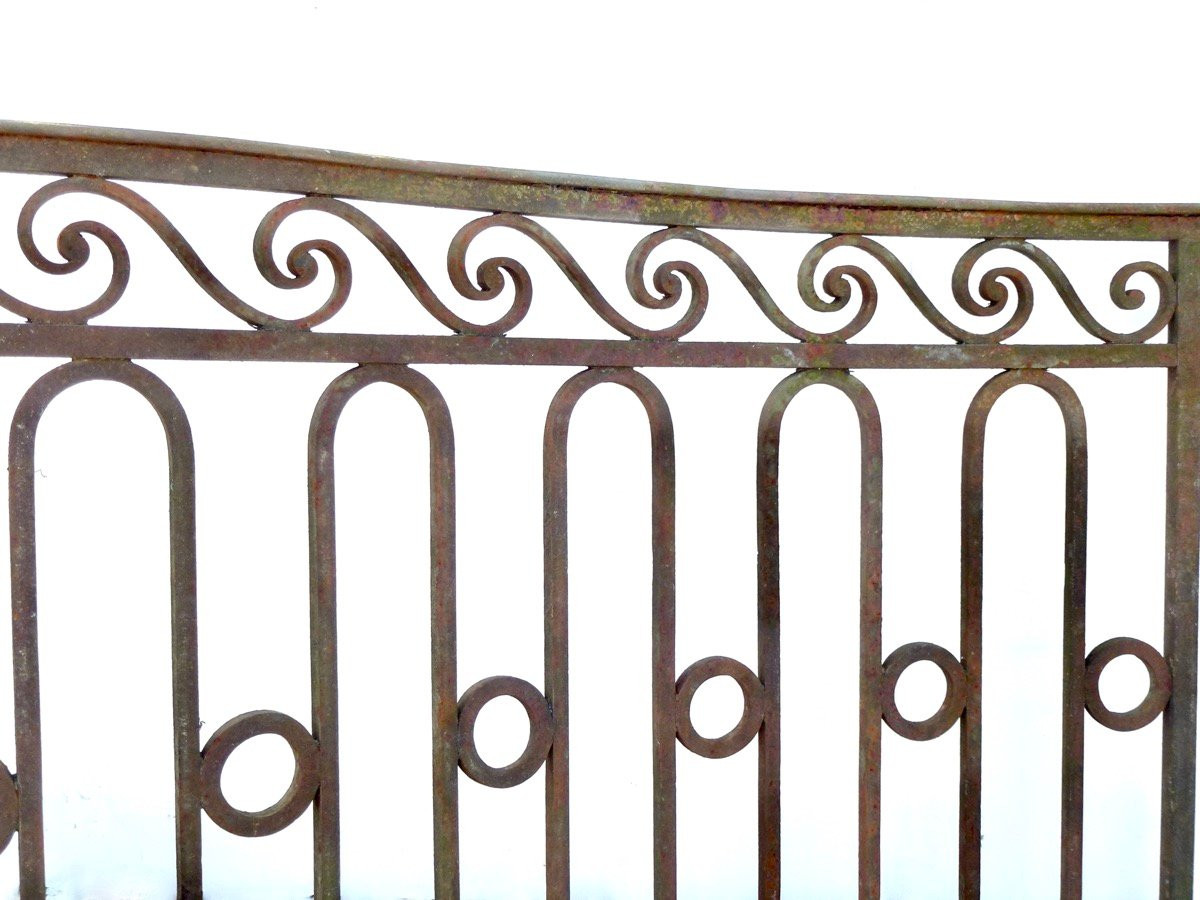 Balcon ou garde-corps de terrasse galbé d'époque Louis XVI-photo-1