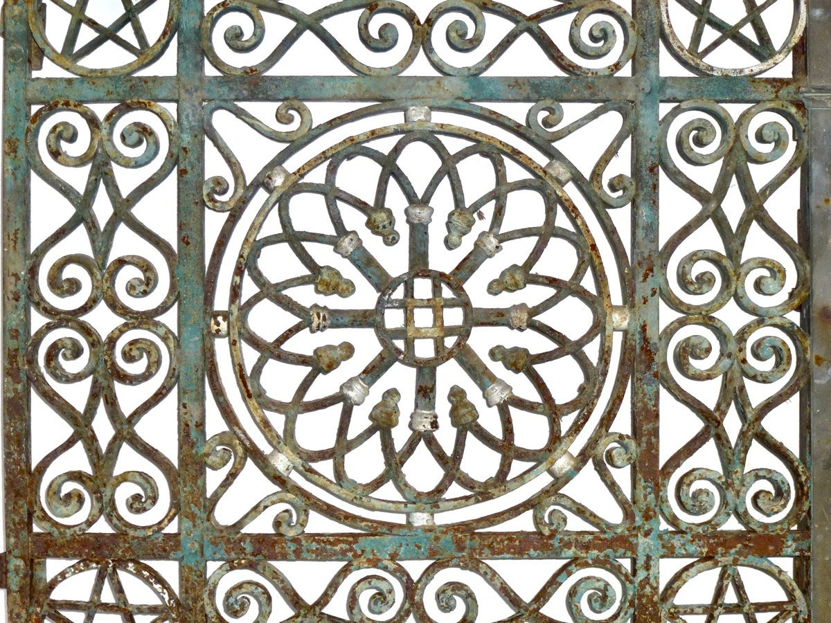 Paire de portillons en fer forgé datant du premier quart du XIXème siècle-photo-2