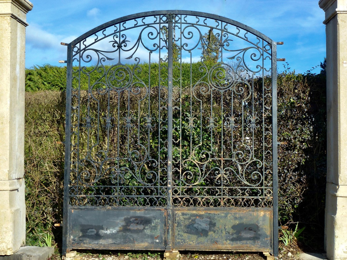 Elegant Napoleon III Wrought-iron Gate In Perfect Condition