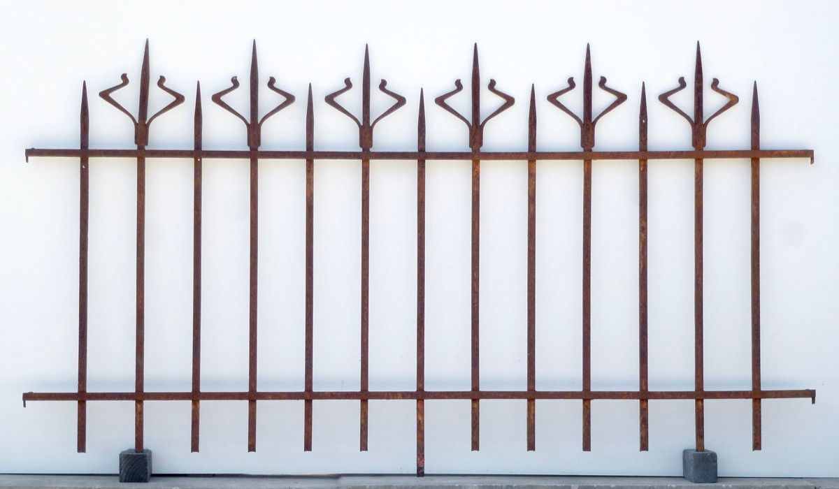 Grille de clôture en fer forgé Art Nouveau - XXe S. - Lg 23 m H 1 m-photo-3