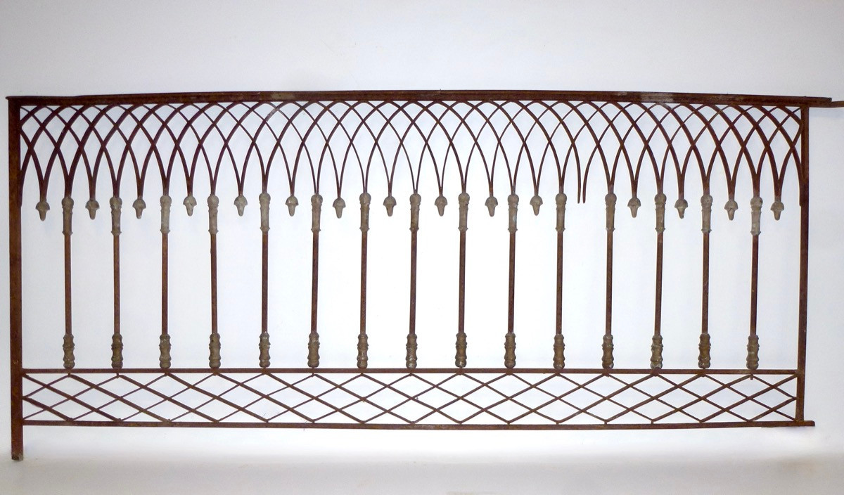 Gothic-style Wrought-iron Balustrade - Lg = 625 Cm H = 93 Cm - 19th C.