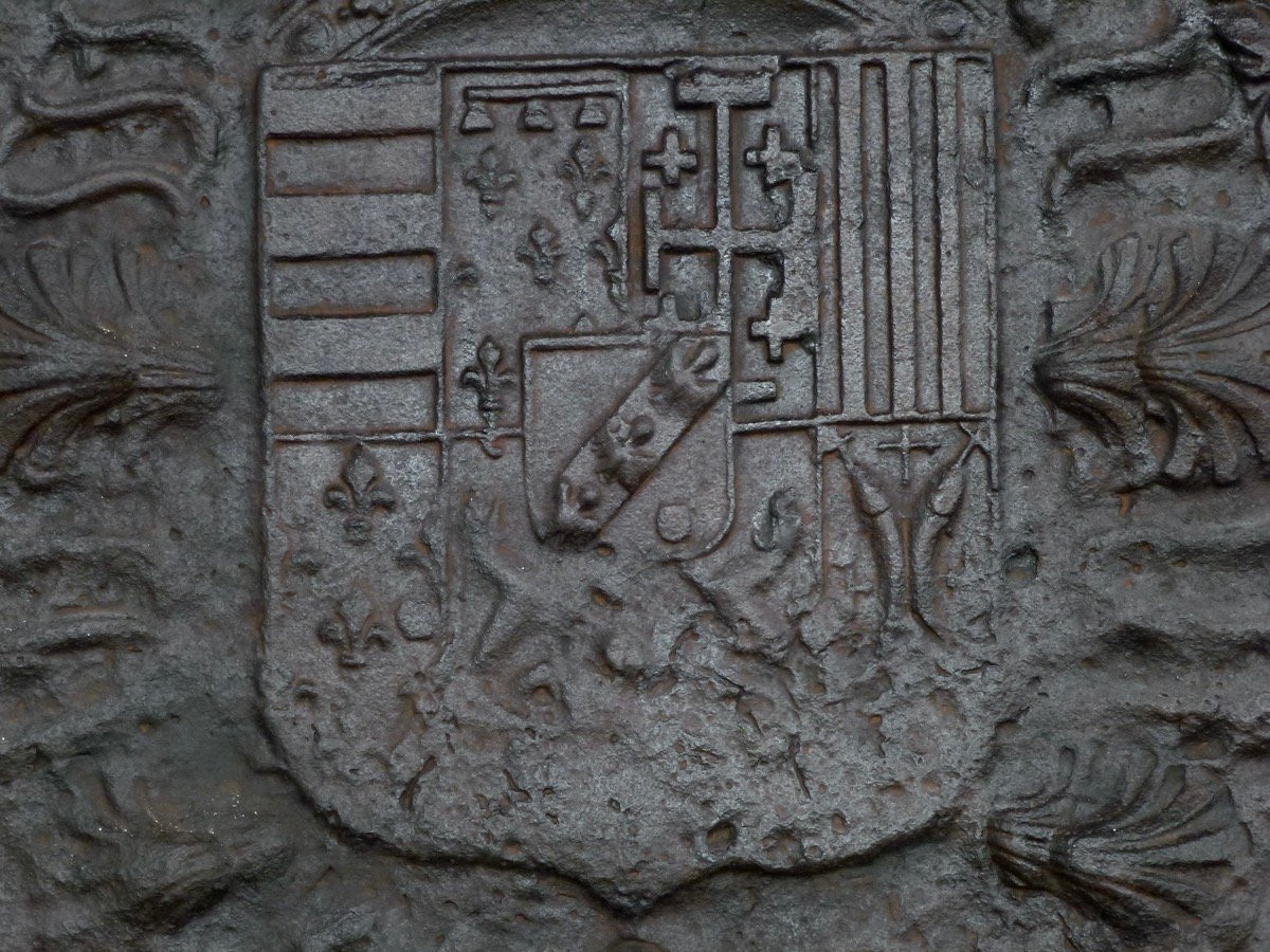 Museum Fireback Bearing The Coat Of Arms Of Charles III Of Lorraine, Dated 1570 ( 106 X112 Cm)-photo-2