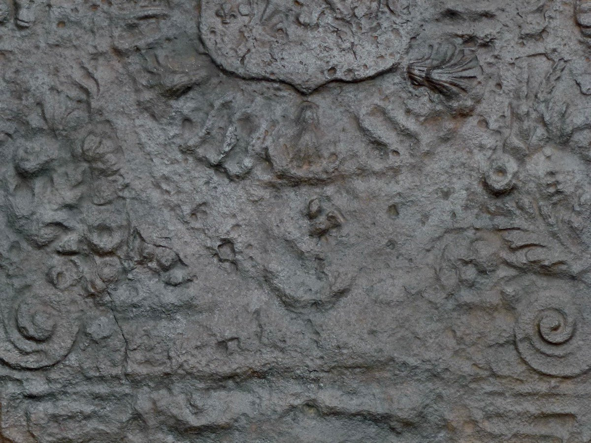Museum Fireback Bearing The Coat Of Arms Of Charles III Of Lorraine, Dated 1570 ( 106 X112 Cm)-photo-1
