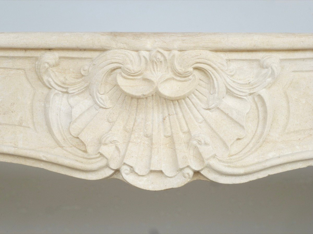 Cheminée en pierre de Bourgogne d'époque Louis XV-photo-4