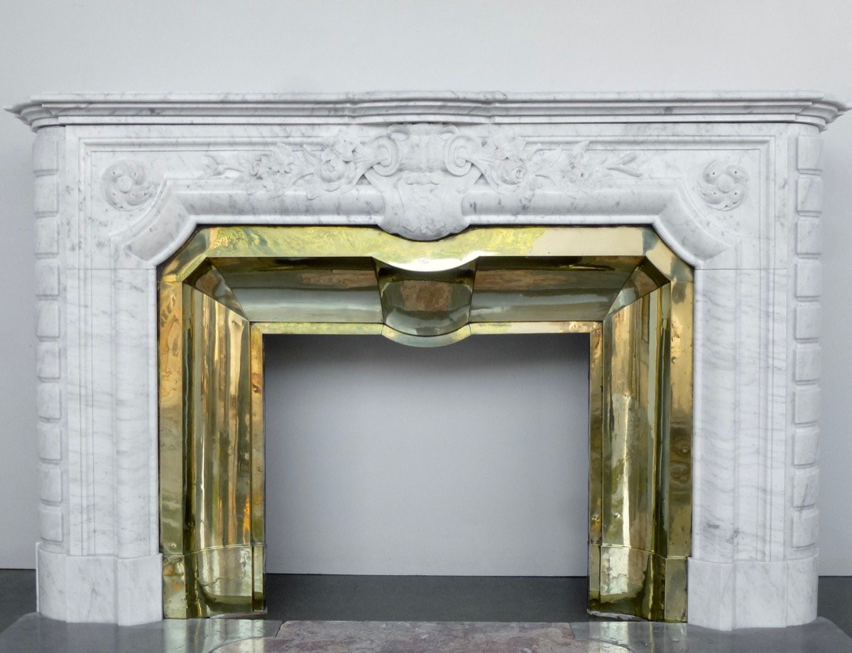 Cheminée en marbre blanc de Carrare d'époque Napoléon III de style Louis XIV-photo-2