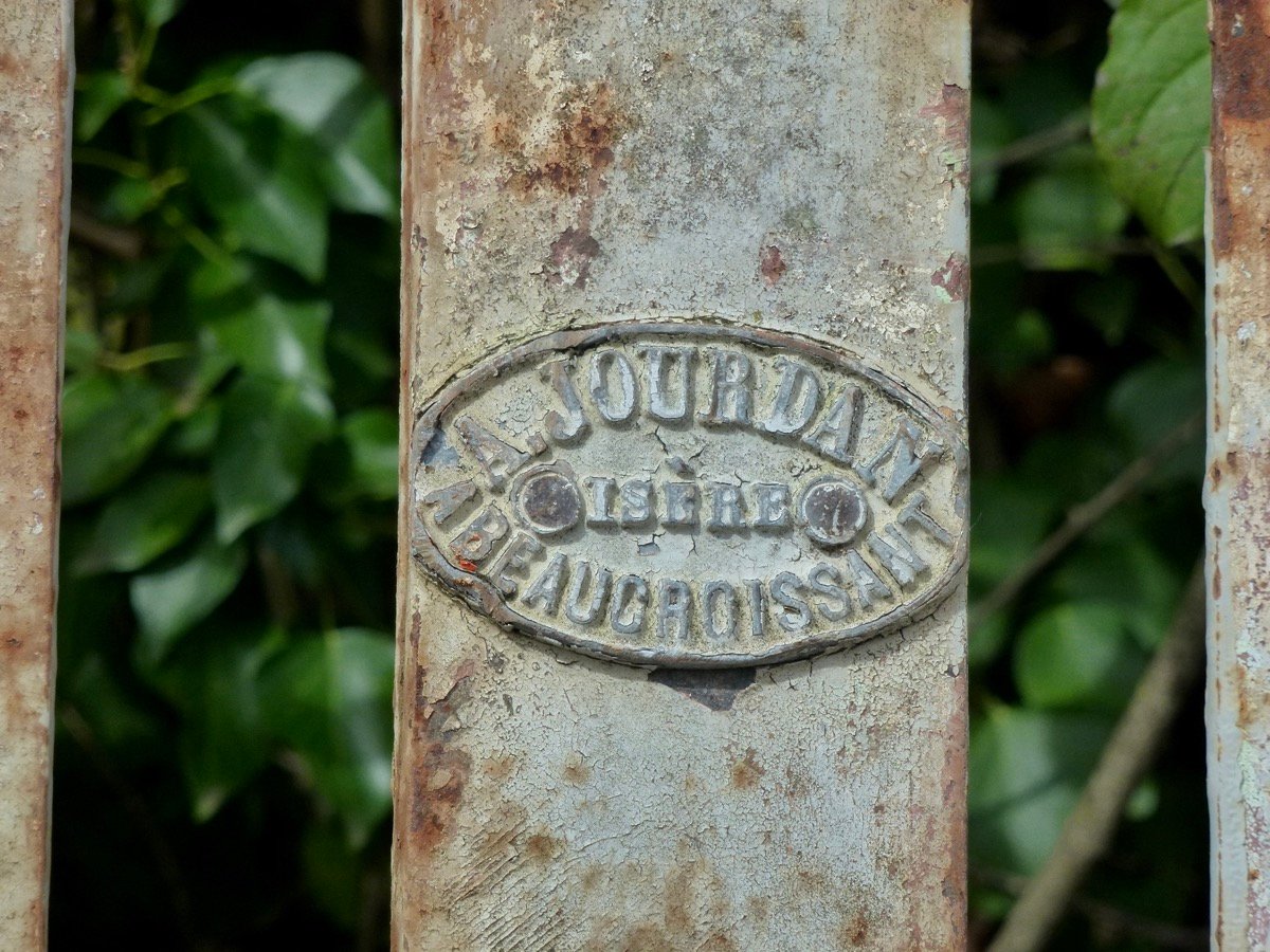 Important portail de 4,20 m d'ouverture en fer plat riveté-photo-1