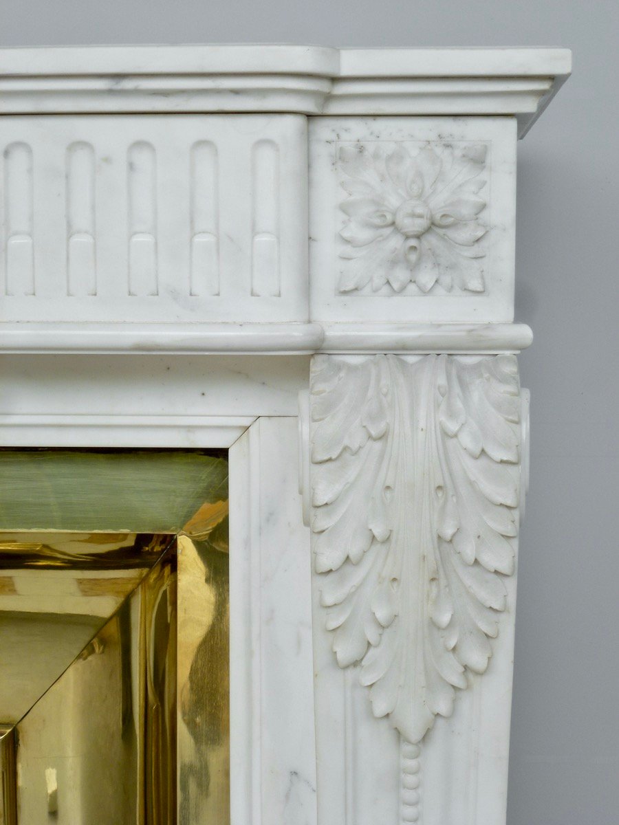 Louis XVI-style Fireplace Made Of Calacatta White Marble-photo-2