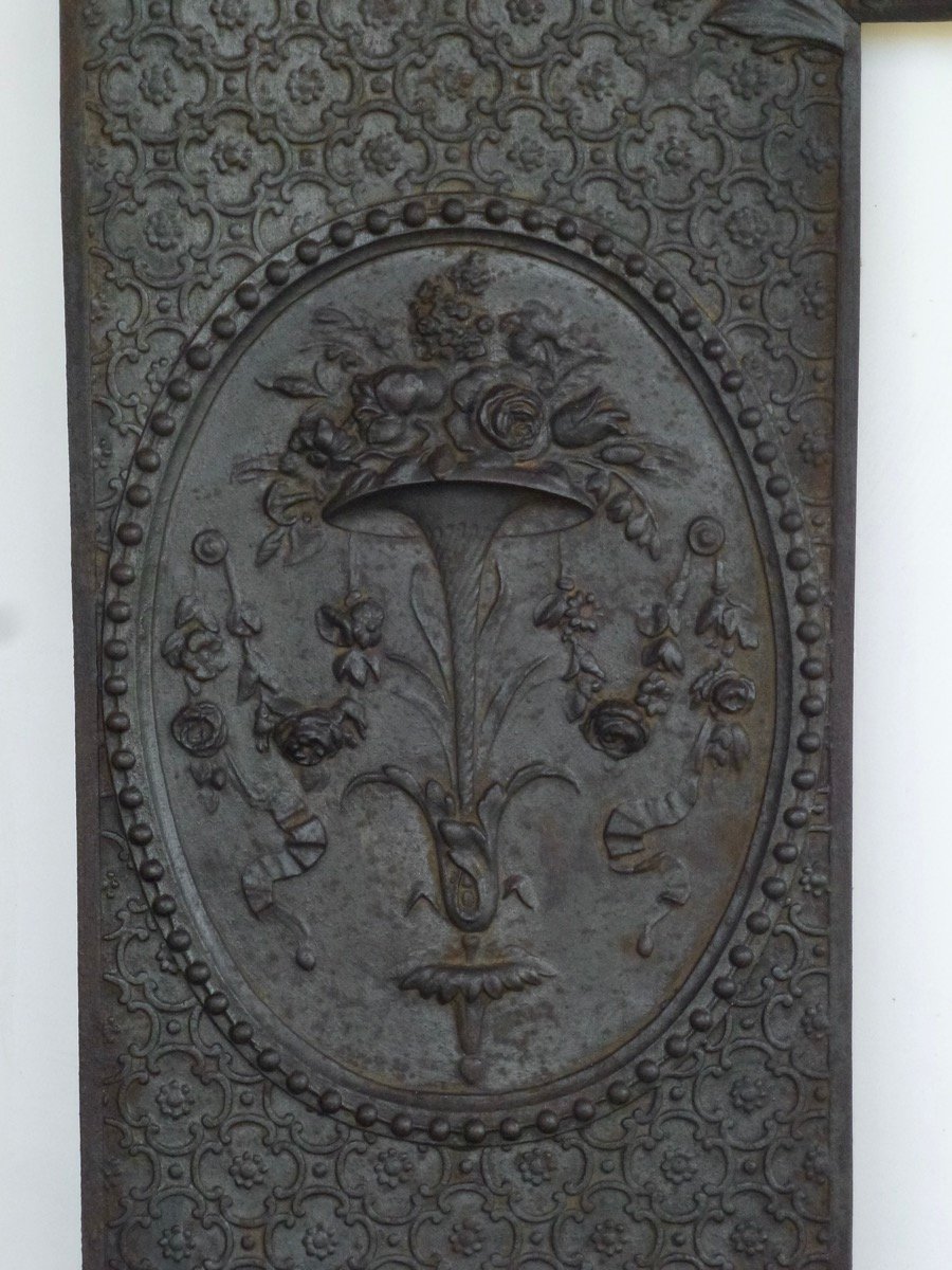 Cast-iron Insert For A Marble Fireplace-photo-1