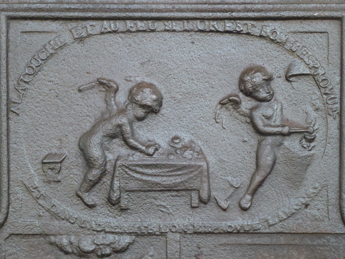 Chimney Plate With Cherubs At Lights 1740 -photo-2