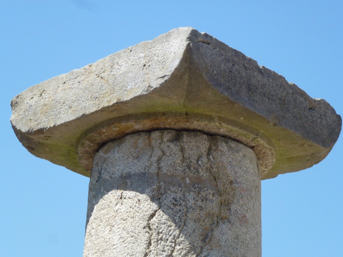 Colonne en pierre-photo-1