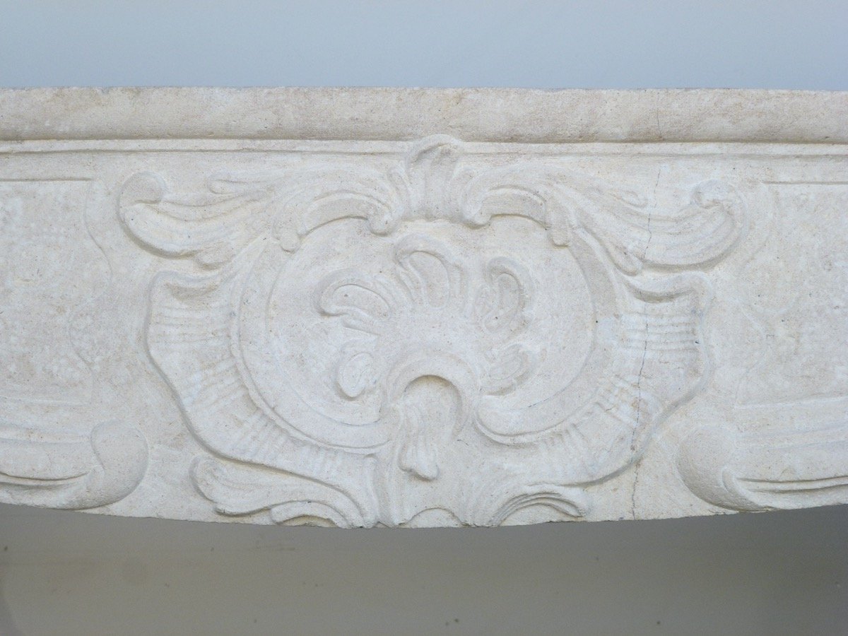 Louis XV Fireplace In Lucenay Stone-photo-4