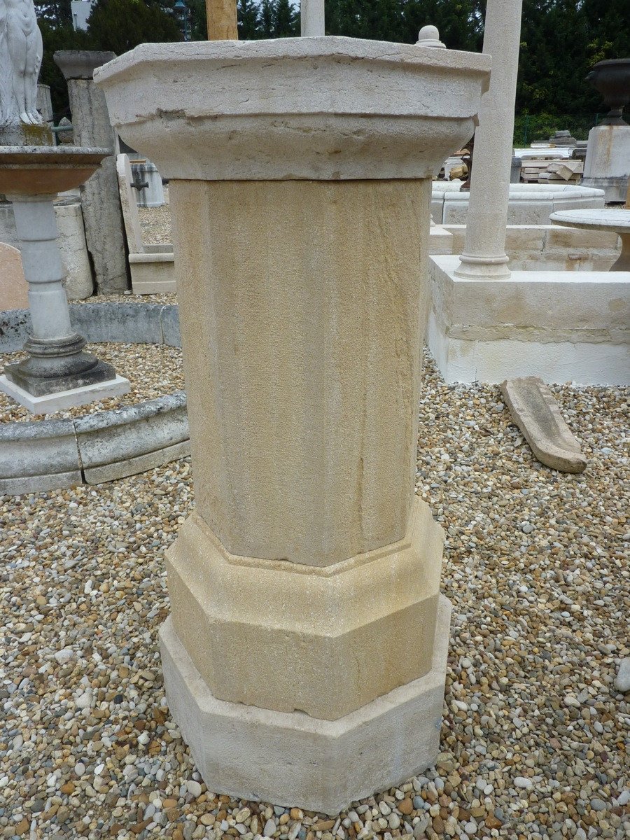 Burgundy Stone Pedestal