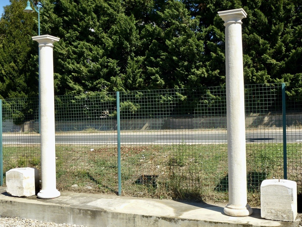 Pair Of Doric Style Composite Stone Columns-photo-3