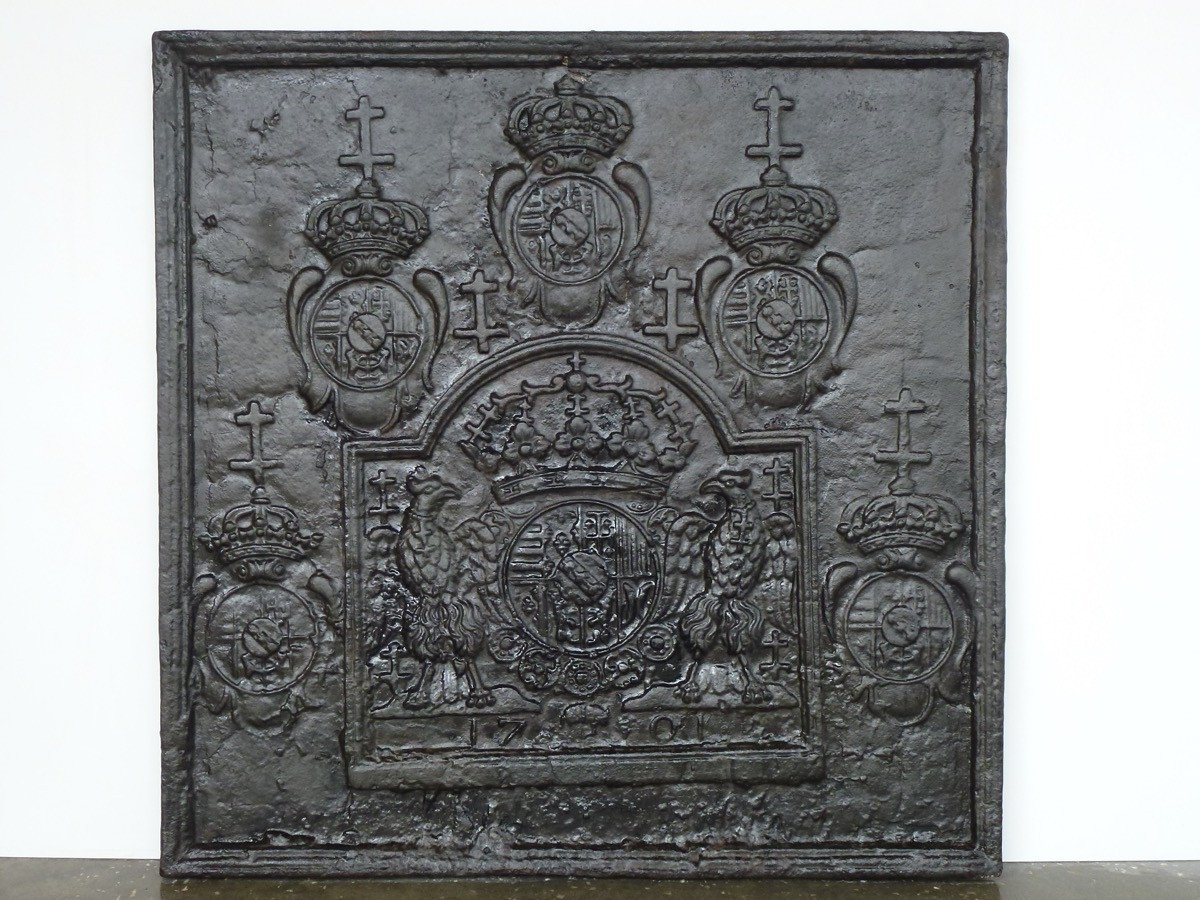 Plaque de cheminée aux armes de Léopold Ier duc de Lorraine et de Bar (93x93 cm)