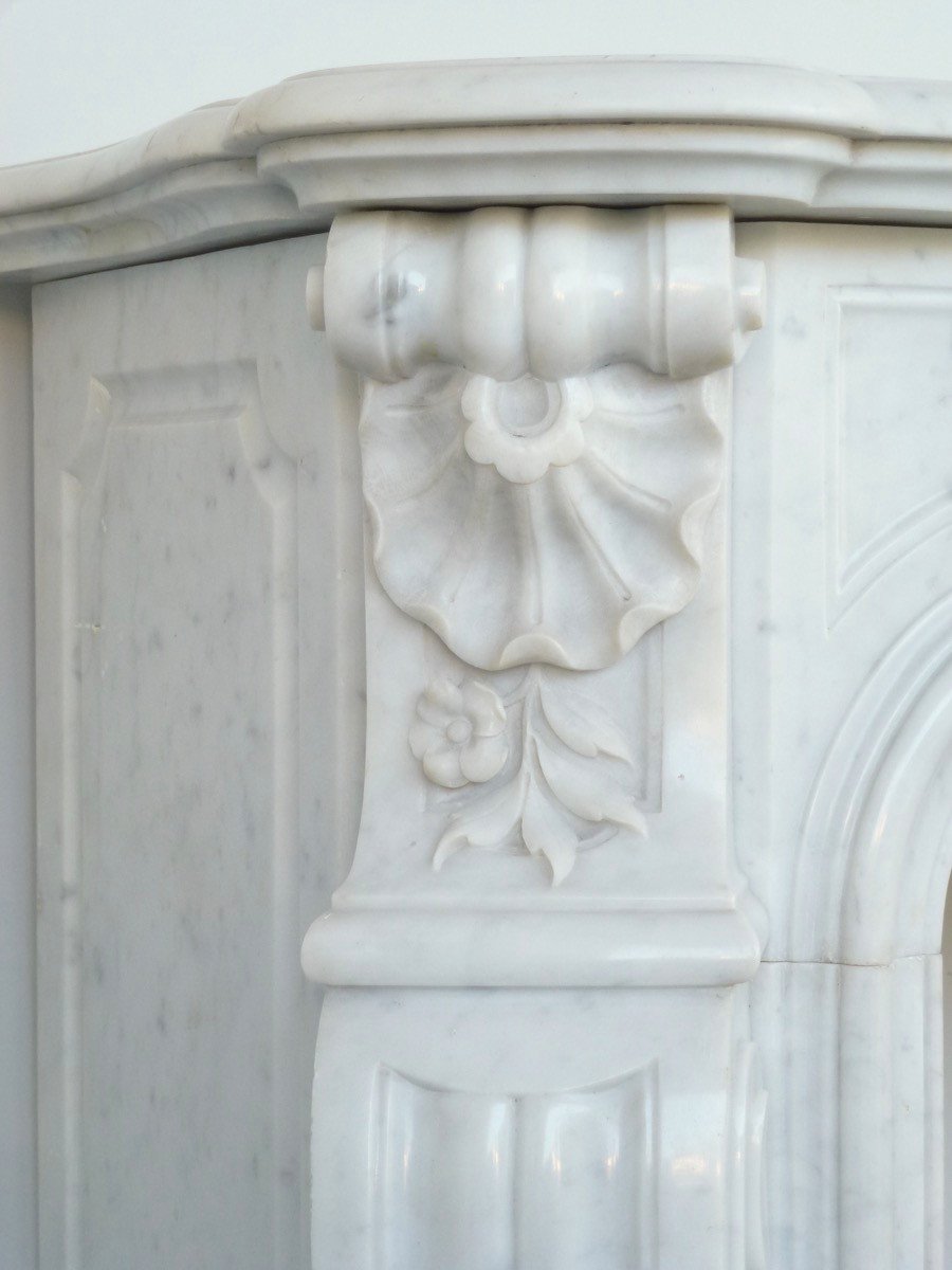 cheminée en marbre de Carrare, de style Louis XV d'époque XIXéme S.-photo-1