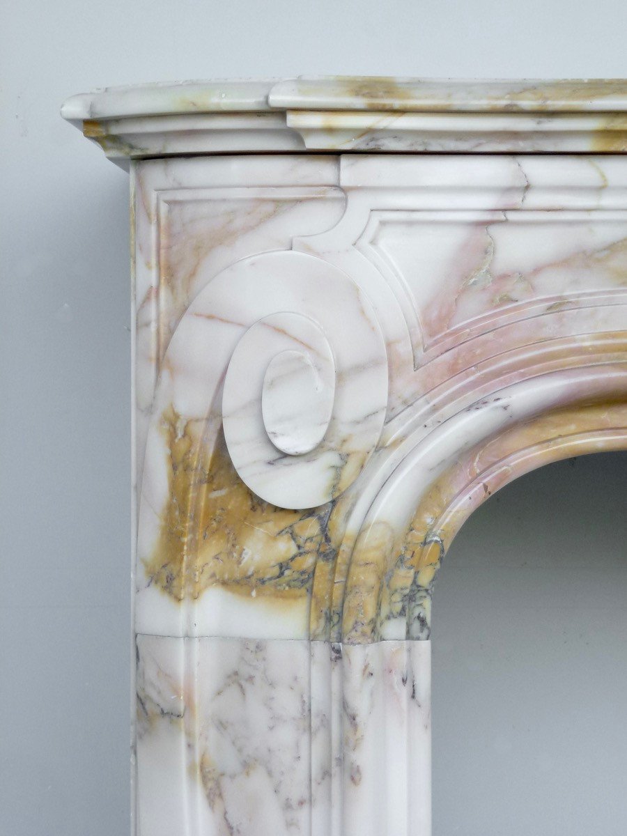 Cheminée en marbre jaune de Sienne de style Régence-photo-1