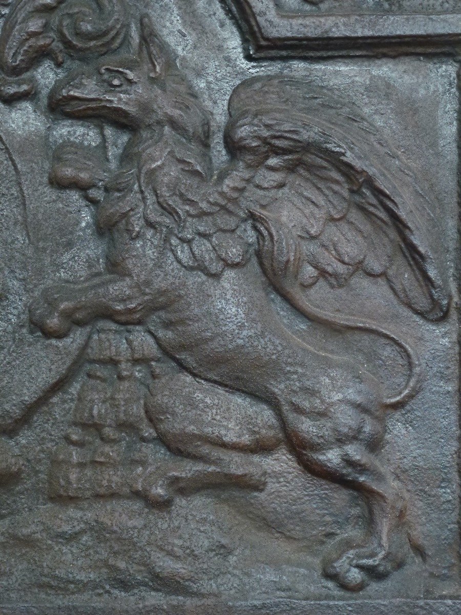 Importante plaque de cheminée aux armes de David-Nicolas de Berthier (120x95 cm)-photo-1