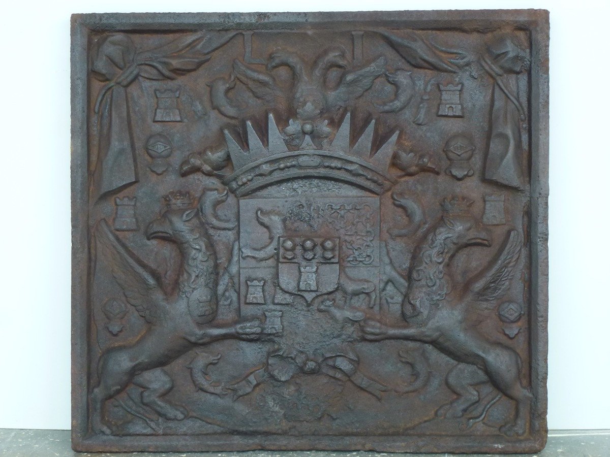 Fireback With The Arms Of Louis I From La Tour Du Pin Gouvernet (79x73 Cm)