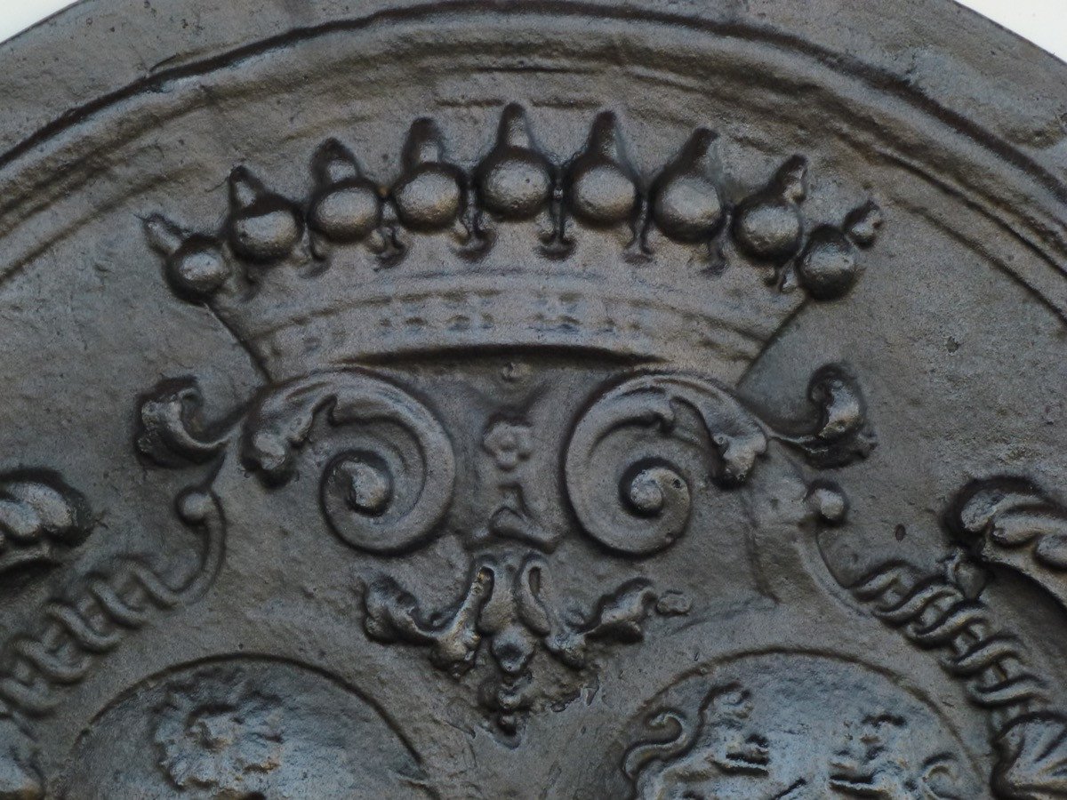 Plaque de cheminée aux armes d’alliance de Jules Hardouin-Mansart (94x83 cm)-photo-3