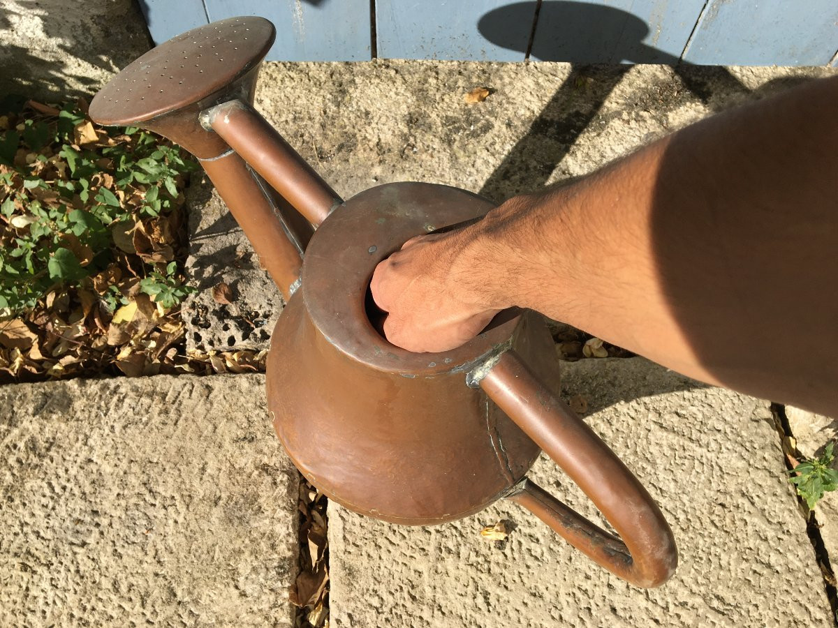 Arrosoir en cuivre probablement fin XVIIIe début XIXe pour jardin ancien-photo-1