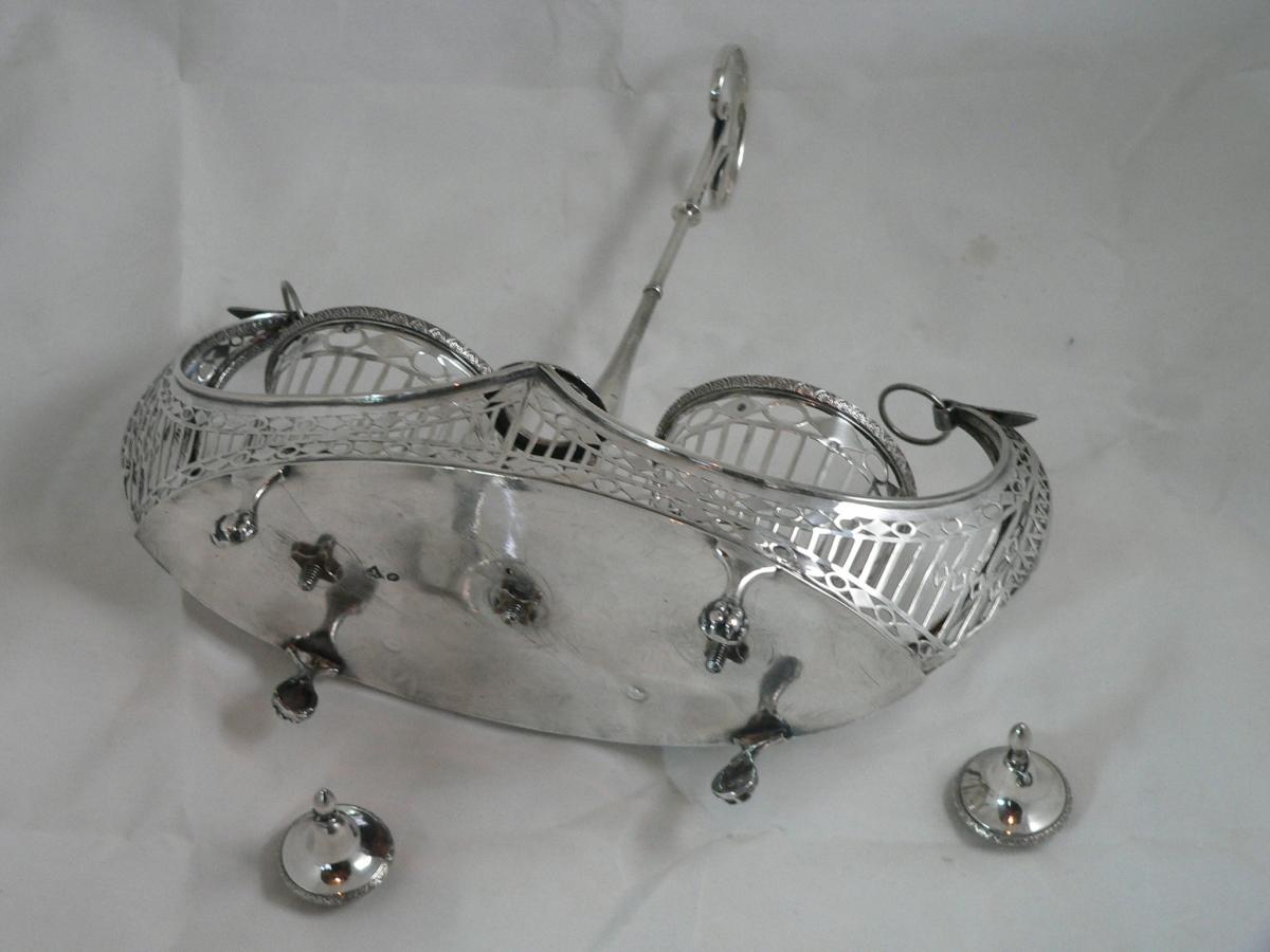 Vinegar Cruet Sterling Silver XVIII Executive Shuttle 577gr-photo-3