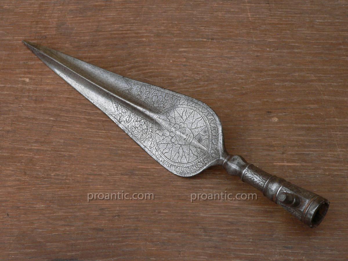 Fer De Lance / Pike Pike Officer XVII Decorated Du Roi Soleil Model 1690