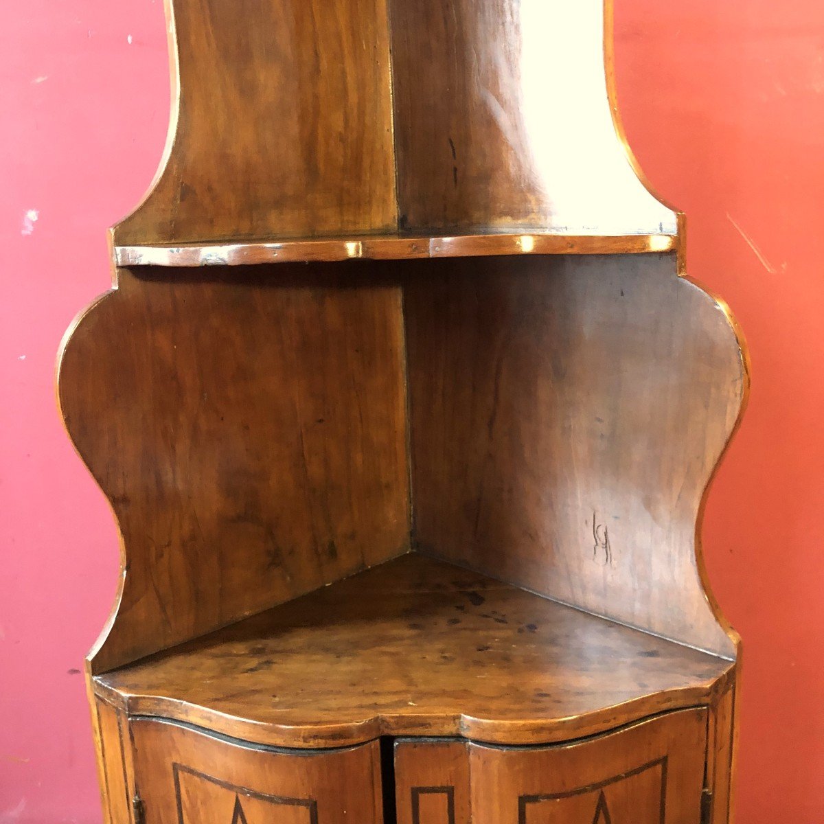 Rare Crossbow Hanging Corner Cabinet, Louis XV Period-photo-2
