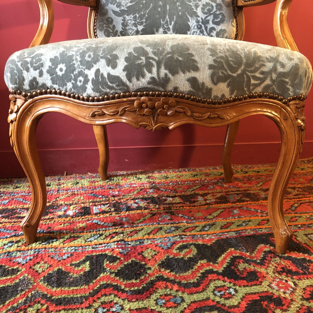 Fauteuil à La Reine, époque Louis XV-photo-3
