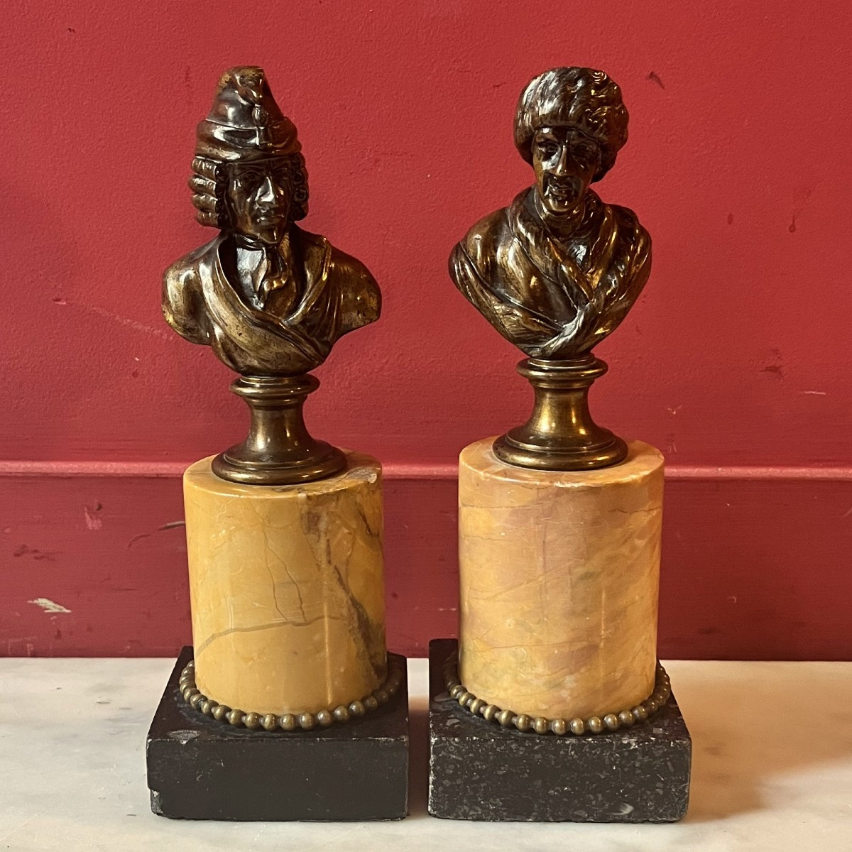 Voltaire et Rousseau, époque Restauration